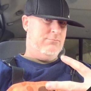 Meet your Posher, Derek